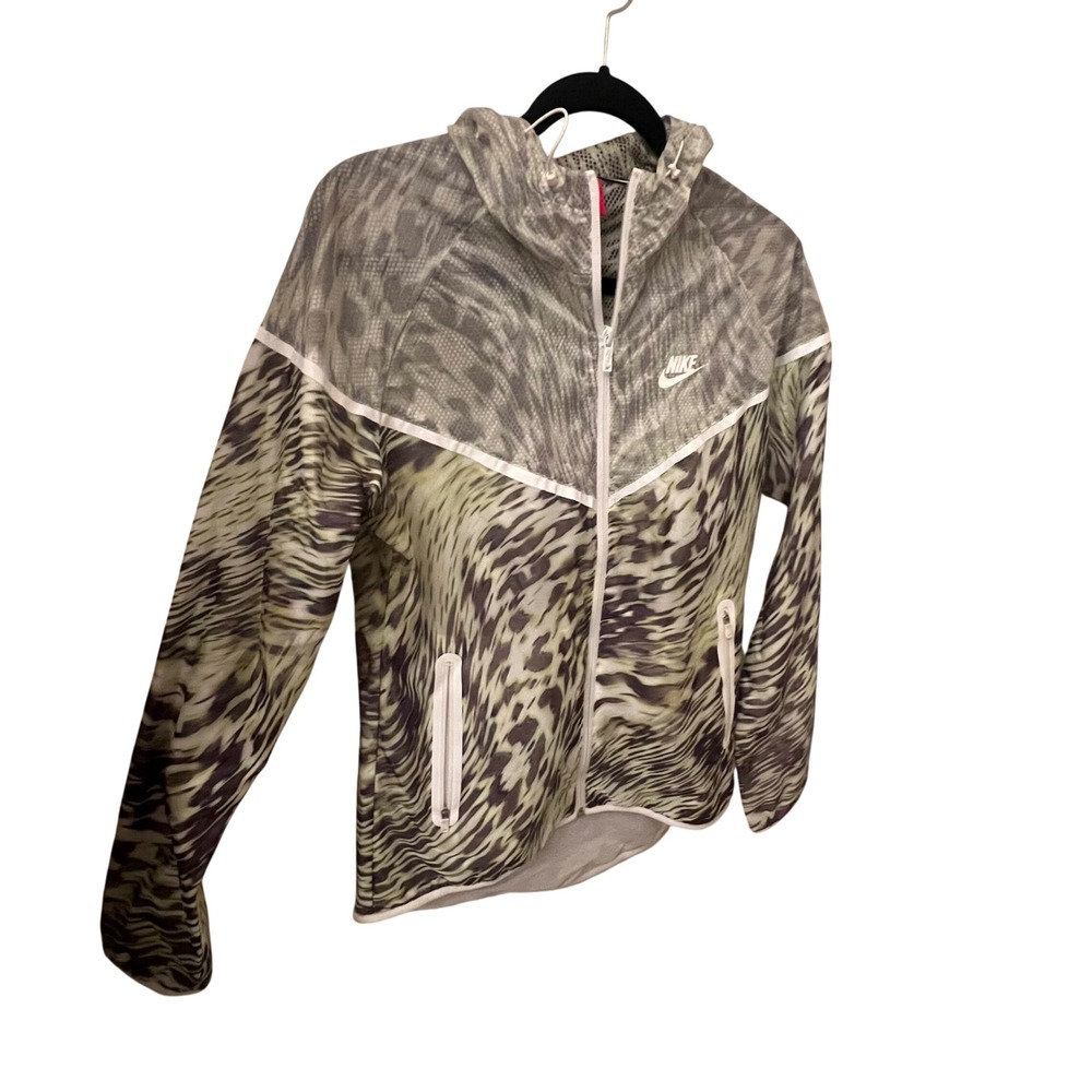 NIKE TECH Multicolor Hyperfuse Windrunner Jacket.… - image 2